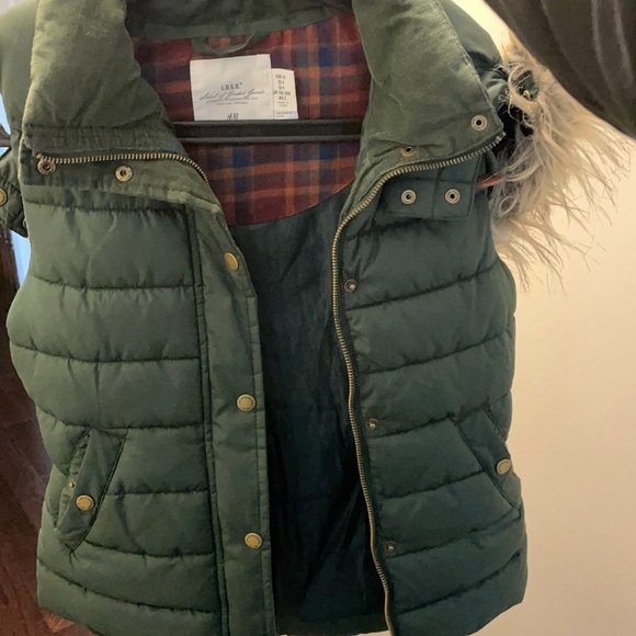 Dark Green H&M Vest - Picture 1 of 3